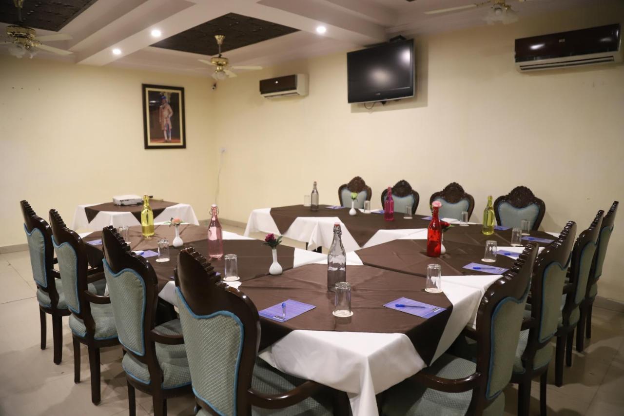 Hotel Residency Palace Τζοντχπούρ Εξωτερικό φωτογραφία