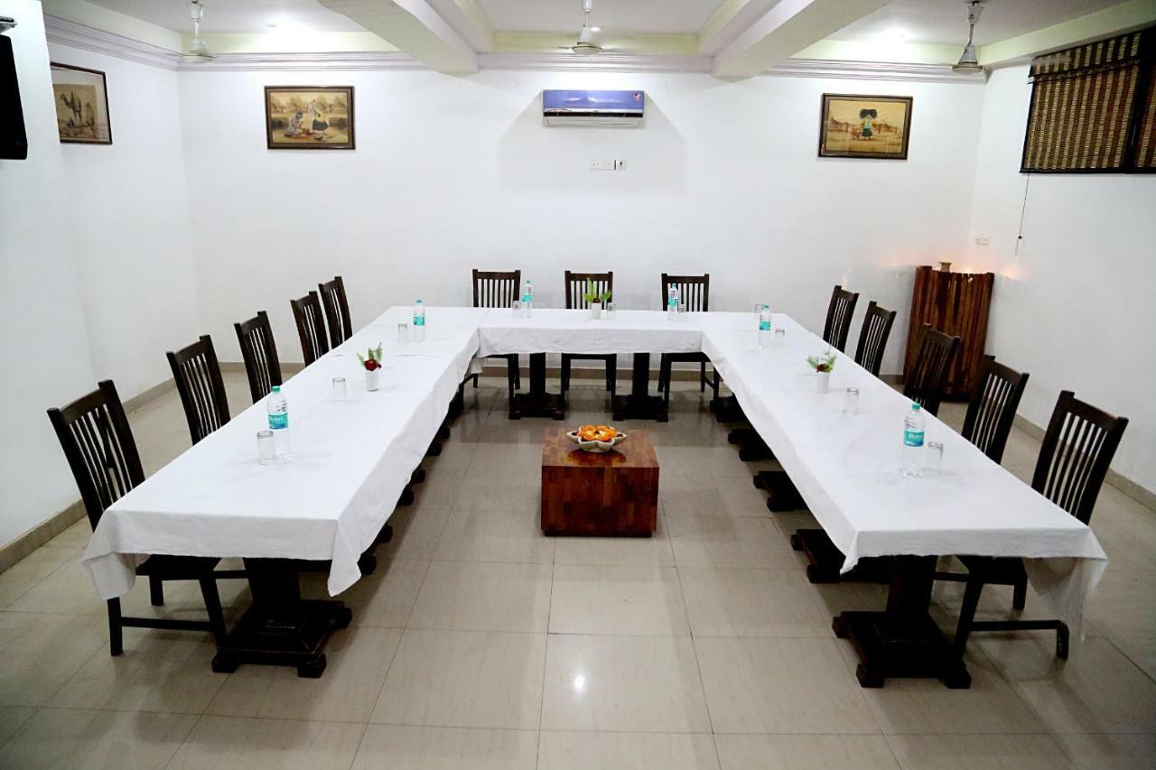 Hotel Residency Palace Τζοντχπούρ Εξωτερικό φωτογραφία